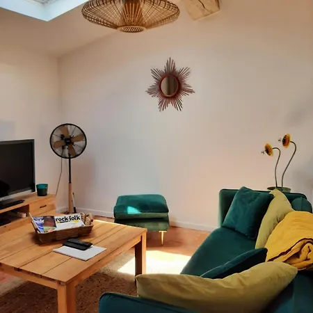 Apartment La Pomerolaise